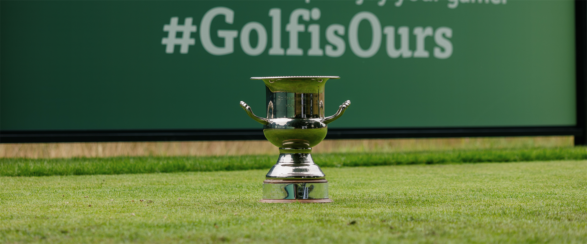 Beeld: Approach the green